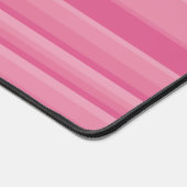 Complexe strepen in roze bureaumat (Hoek)