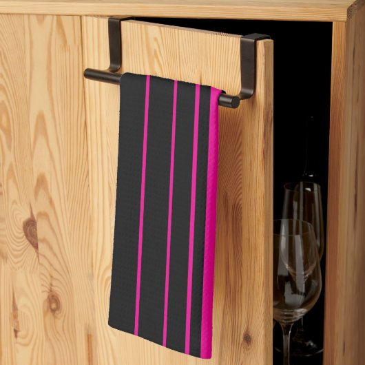 Complexe stripes - magenta en zwart theedoek (Derde Gevouwen)