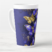 Compositie met Sapphire Butterflies Latte Mok (Linkerhoek)