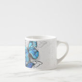 Compositie van witte en blauwe vlinders espresso kop (Rechts)