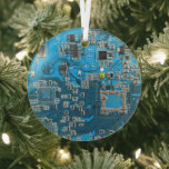 Computer Geek Circuit Board Blue Glas Ornament<br><div class="desc">Ben je op zoek naar cadeaus voor computergeeks? Deze is voor de Geek in ons allemaal. Computer Geek Circuit Board</div>