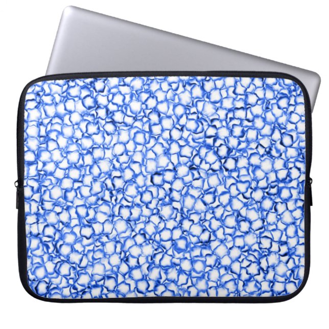 Computer-Generated Blue Petals Laptop Sleeve (Voorkant)