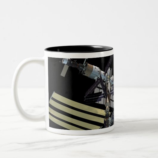 Computergegenereerd uitzicht 14 tweekleurige koffiemok (Links)