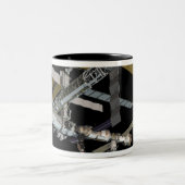 Computergegenereerd uitzicht 17 tweekleurige koffiemok (Center)