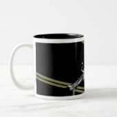 Computergegenereerd uitzicht 23 tweekleurige koffiemok (Links)