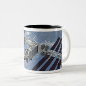 Computergegenereerd uitzicht 3 tweekleurige koffiemok (Voorkant rechts)