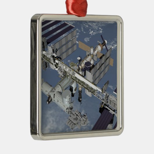 Computergegenereerd uitzicht 5 metalen ornament (Rechts)