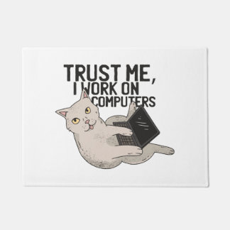 Computerkat vertrouw me ik werk op computers deurmat