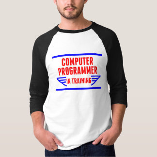 Computerprogrammeur in opleiding t-shirt