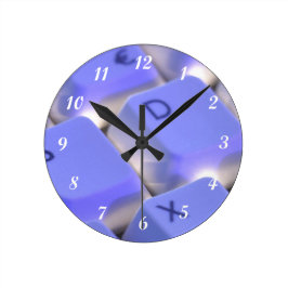 Computertoetsenbord blauw licht ronde klok