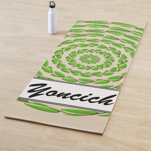 Concentric Leaf Rings van Kenneth Yoncich Yogamat (In situ)