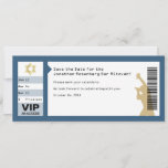 Concert Ticket Bar Mitzvah Save the Date in Navy<br><div class="desc">Elke geweldige Bat Mitzvah begint met een beetje. Produceer wat van uw met dit sparen de datumkaart en zorg ervoor uw vrienden en familie op de voorste rij zullen zijn. Deze uitnodiging is een soort concertkaartje. Het gangpad, de rij en de zitplaats komen overeen met de datum van de gebeurtenis...</div>