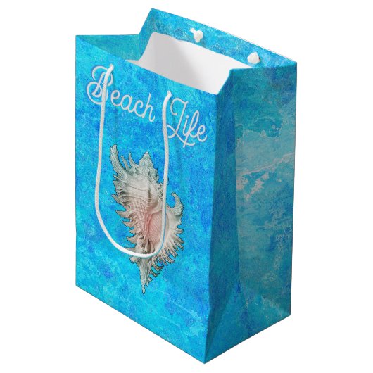 Conch Shell "Beach Life" Medium Cadeauzakje (Voorkant Gekanteld)