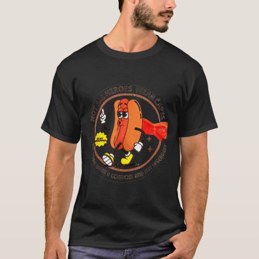 Condom Legend Inappropriate Funny 90s Retro T Funn T-shirt (Voorkant)
