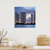 Condominiumtorens aan de waterfront in Miami Poster (Keuken)