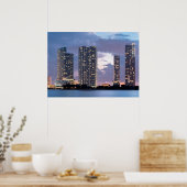 Condominiumtorens aan de waterfront in Miami Poster (Keuken)