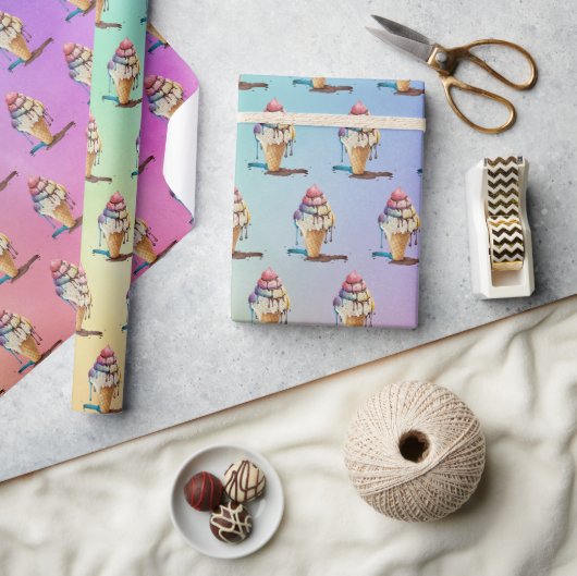 Cone voor ijsklok op regenbooggradiënt cadeaupapier (Crafts)