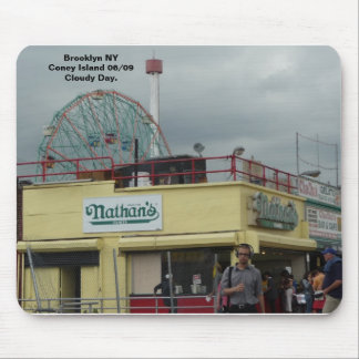 Coney Island NY van Nathan Muismat