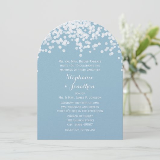 Confetti Dusty Powder Blue Wedding Invitations Kaart (Staand voorkant)