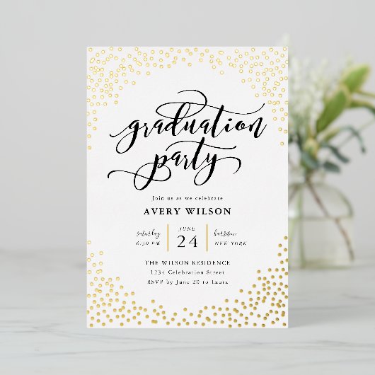 Confetti Elegant Script Graduation Party Folie Uitnodiging (Staand Voorkant)