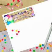 Confetti en luchtballonnen, feestdag etiket