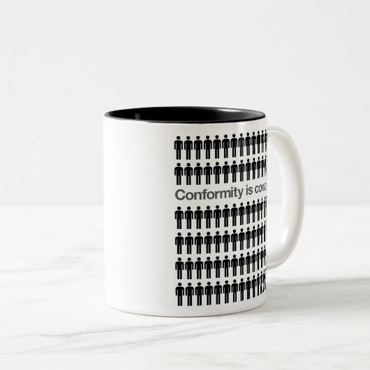 Conformiteit is laffe Mok (Voorkant rechts)