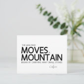 Confucius: Man beweegt een berg Briefkaart (Staand voorkant)
