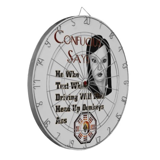 Confucius Says Dartbord (Voorkant Links)