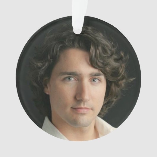 Congenial Justin Trudeau 2010 Ornament (voorkant)