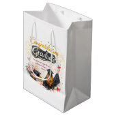 Congratulations Graduate Gift Bag Idea Medium Cadeauzakje (Voorkant Gekanteld)