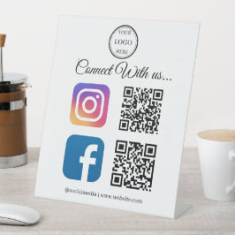 Connect With Us | Instagram & Facebook QR Pedestal Reclamebord Met Voetstuk