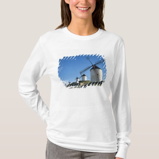 Consuegra, La Mancha, Spanje, windmolens 2 T-shirt (Voorkant)