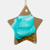 Consumptie-ijs met wafelmacro keramisch ornament (Rechts)