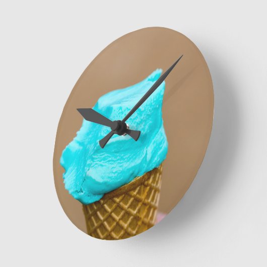 Consumptie-ijs met wafelmacro ronde klok (Hoek)