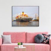 Container vrachtschip op de Savannah rivier Canvas Afdruk (Insitu (Woonkamer))