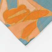 Contemporary Leaf Design in Peach Fleece Deken (Hoek)