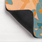 Contemporary Leaf Design in Peach Muismat (Hoek)