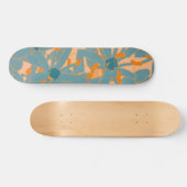 Contemporary Leaf Design Peach Persoonlijk Skateboard (Horizontaal)