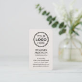 Contemporary Social Media Logo QR Code Off-White Visitekaartje (Staand voorkant)