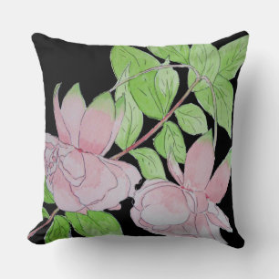 contemporeus bloemontwerp met roze bloemen kussen