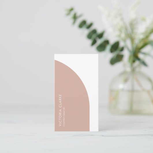 Content Creator Verticale Blush White Arch QR-code Visitekaartje (Staand voorkant)