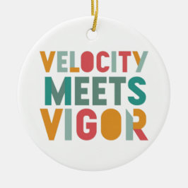 Contrasterende kleuren en dynamische typografie: e keramisch ornament