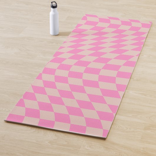 Controleer het patroonpeach en het roze preppy che yogamat (In situ)