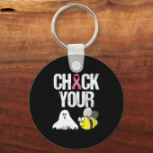 Controleer uw boe bijen Funny Breast Cancer Hallow Sleutelhanger (Voorkant)