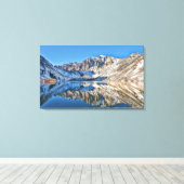 Convict Lake Reflections Canvas Afdruk (Insitu (Houten vloer))
