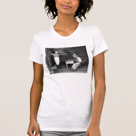 Cook die naar een cowboy speelkaarten kijkt t-shirt (Voorkant)