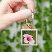 Cook Eilanden, Atiu. Hibiscus bloem. Sleutelhanger (Hand)