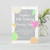 Cookie Decorating Polka Dot Verjaardag uitnodiging (Staand voorkant)