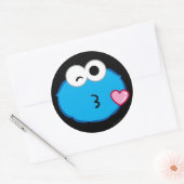 Cookie Face Throting a Kiss Ronde Sticker (Envelop)