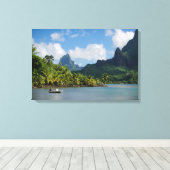 Cook's Bay, Moorea canvas print (Insitu (Houten vloer))